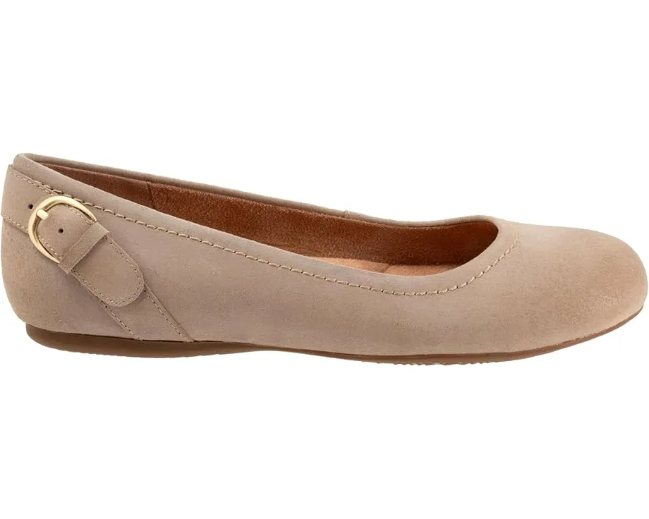 Балетки Sydney с декоративной пряжкой и круглым носком SoftWalk