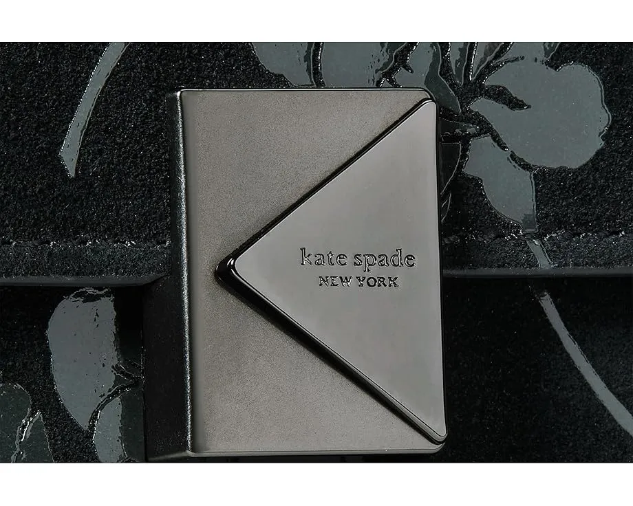 Kate Spade New York Deco Uptown Blooms Printed Suede мини кроссбоди на цепочке