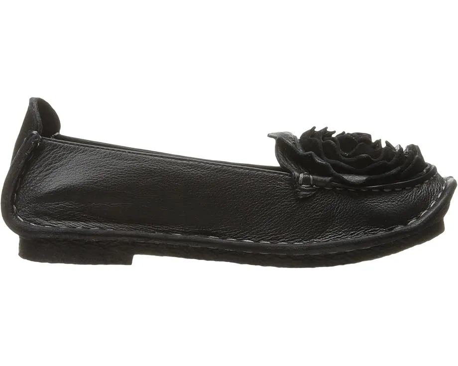 Туфли L'Artiste by Spring Step Dezi из натуральной кожи с декоративным цветком