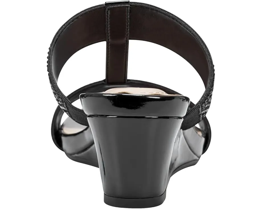 Босоножки Bandolino Iluvit на танкетке с украшением из стразов