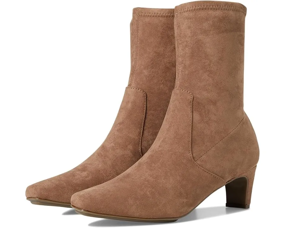 Ботильоны Anne Klein Iga на изящном каблуке kitten heel с технологией iFlex