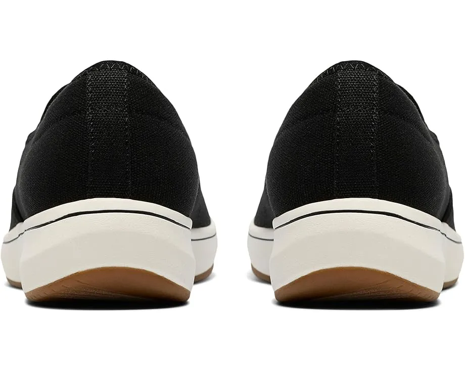 Слипоны Clarks Breezesky Zoe с текстильным верхом и стелькой Cushion Soft