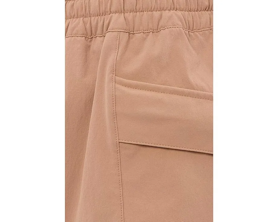 Beyond Yoga Шорты Peak 3 дюйма в стиле карго на эластичном поясе