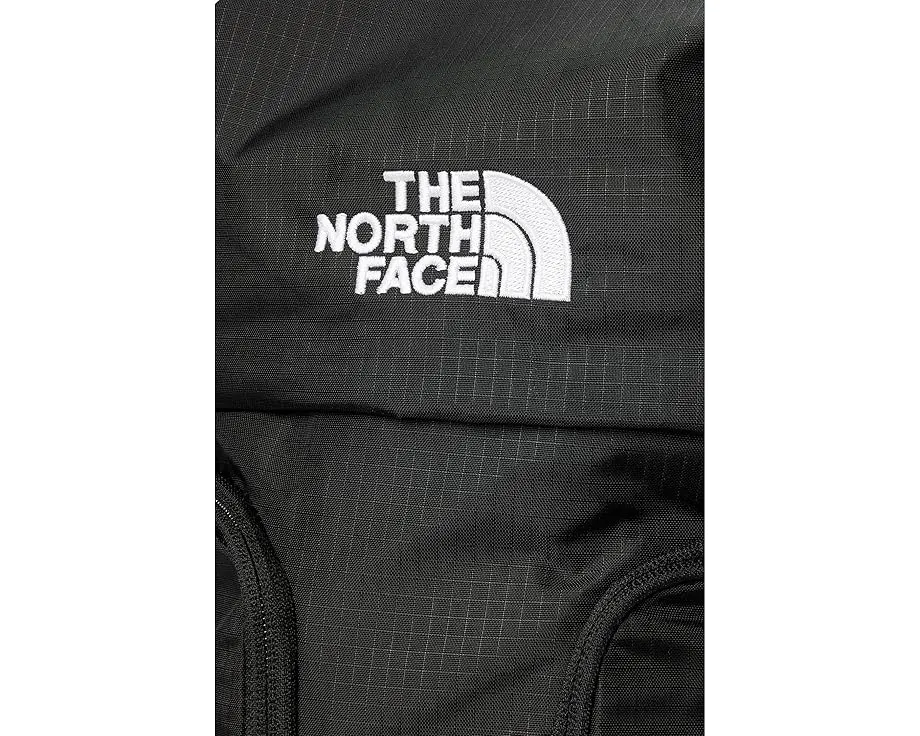 Женский рюкзак The North Face Surge с отделением для ноутбука 17 дюймов