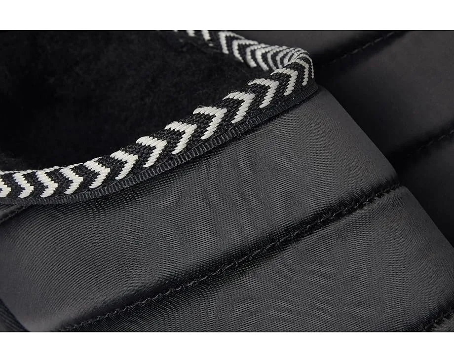 Домашние тапочки Bearpaw Quilted Tabitha из стеганой замши с водоотталкивающей пропиткой