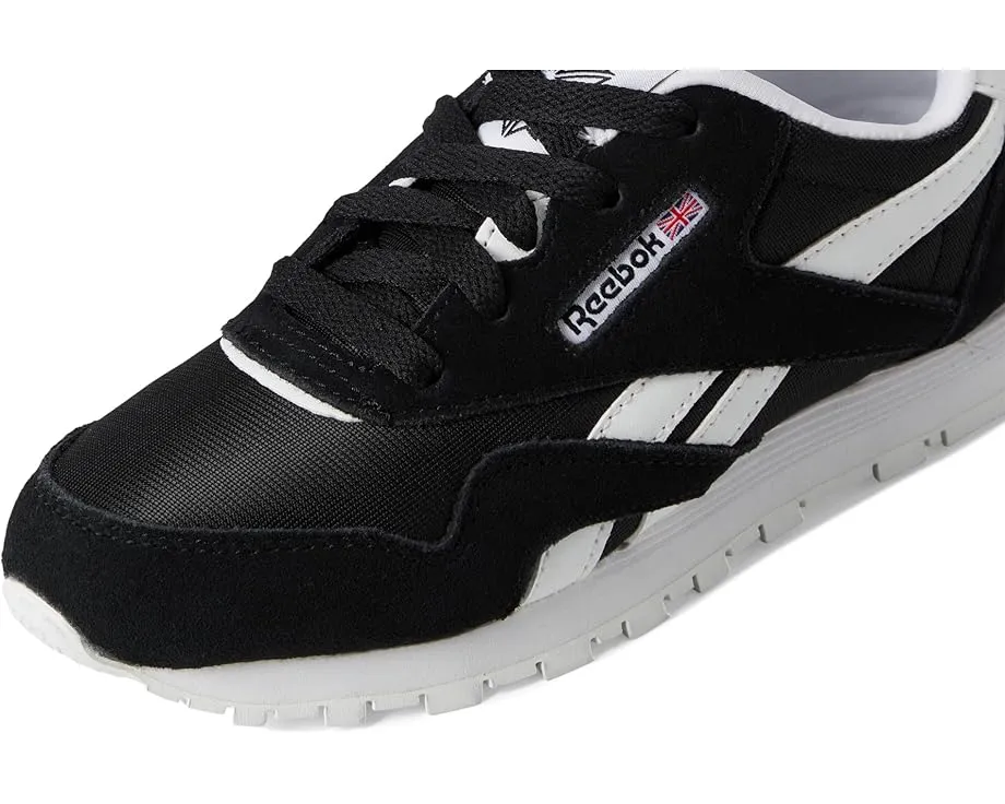 Кроссовки Reebok Kids Classic Nylon для детей с верхом из замши и нейлона