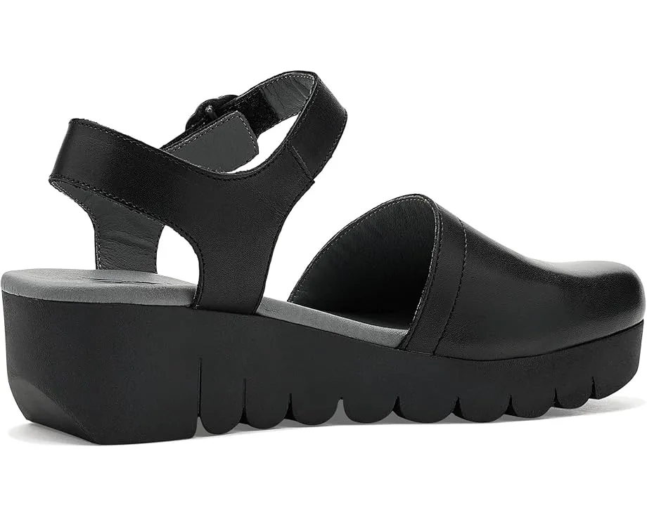 Сандалии FLY LONDON Vizi385fly на платформе с ремешком на щиколотке и пряжкой