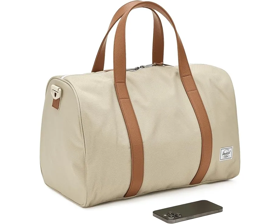 Дорожная сумка Herschel Supply Co. Novel Carry-On Duffel из переработанных материалов
