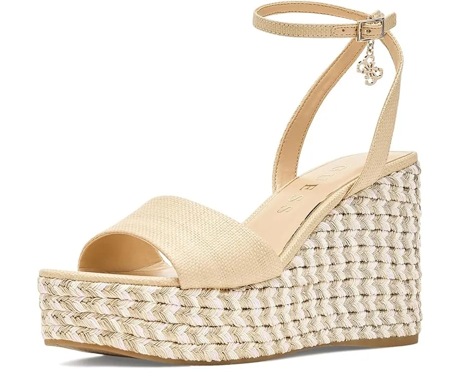 Босоножки GUESS Everly на платформе и клиновом каблуке