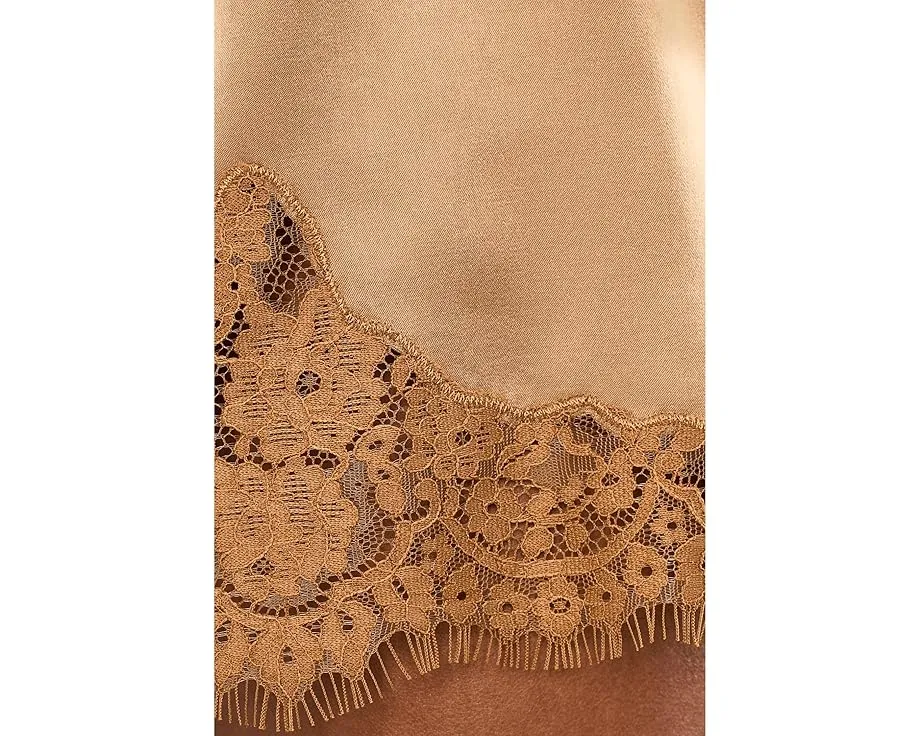 Шорты Timeless Satin Lace Sanctuary из атласа с кружевом
