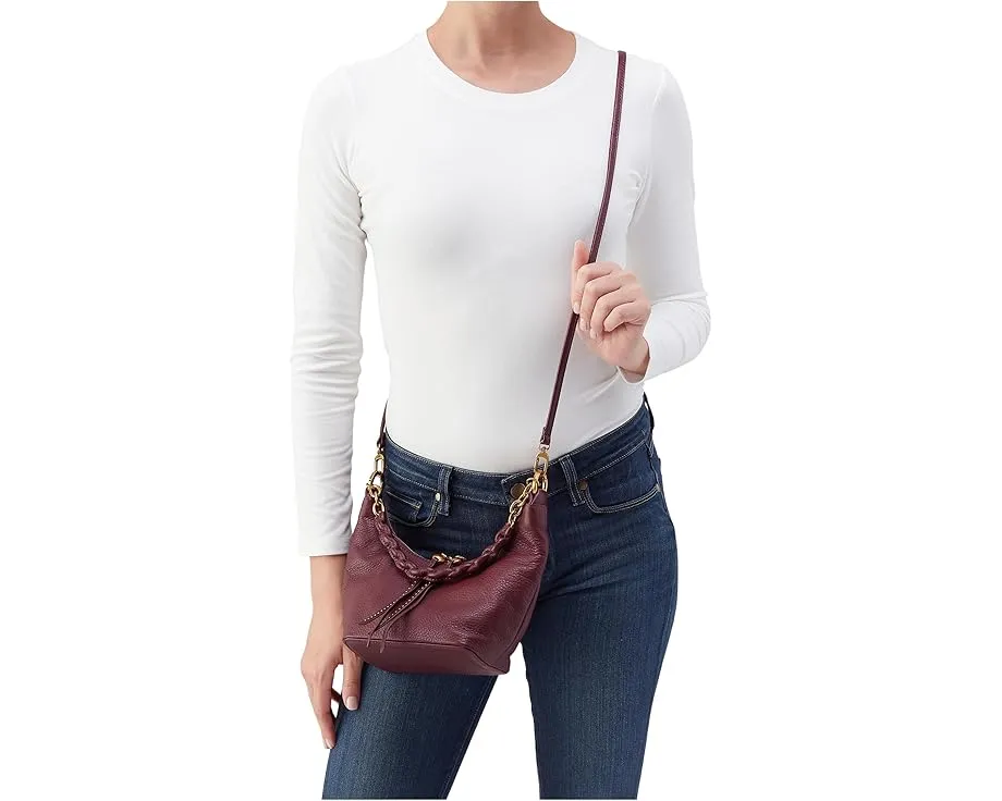 Маленькая кожаная сумка Astrid через плечо с регулируемым ремнем от HOBO