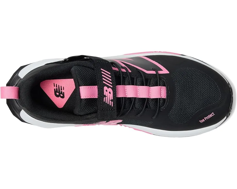 New Balance Kids Fuelcell Play кроссовки на резинке с верхней лямкой и защитой носка