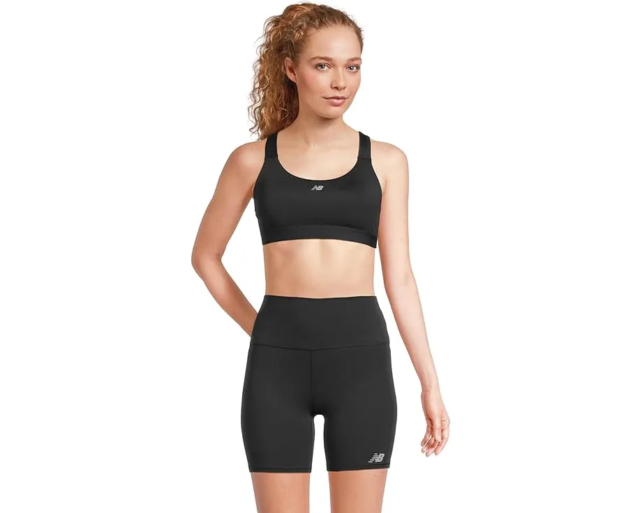 Спортивный бра New Balance Essential Train для тренировок