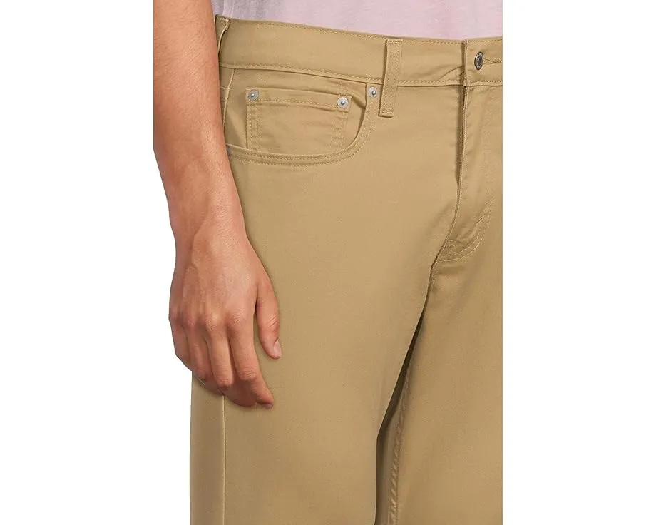 Джинсы Levi's 502 Regular Taper с классическим силуэтом и зауженным низом