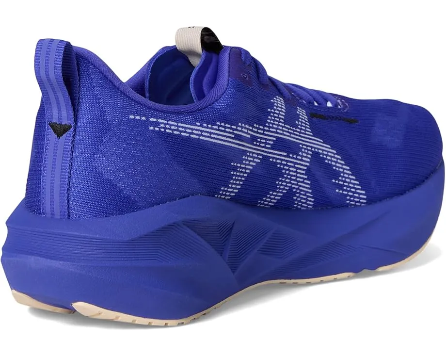 Кроссовки ASICS Novablast 5 с амортизацией FF BLAST MAX и экологичной стелькой