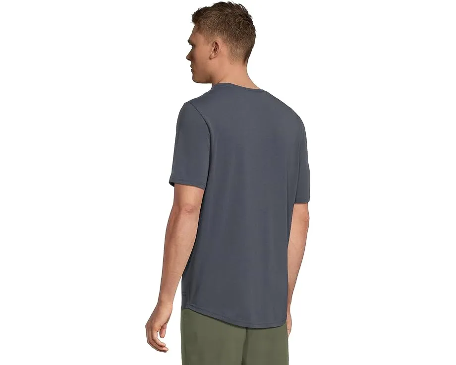 Футболка TravisMathew Cloud Crew из супермягкой ткани FiberCloud