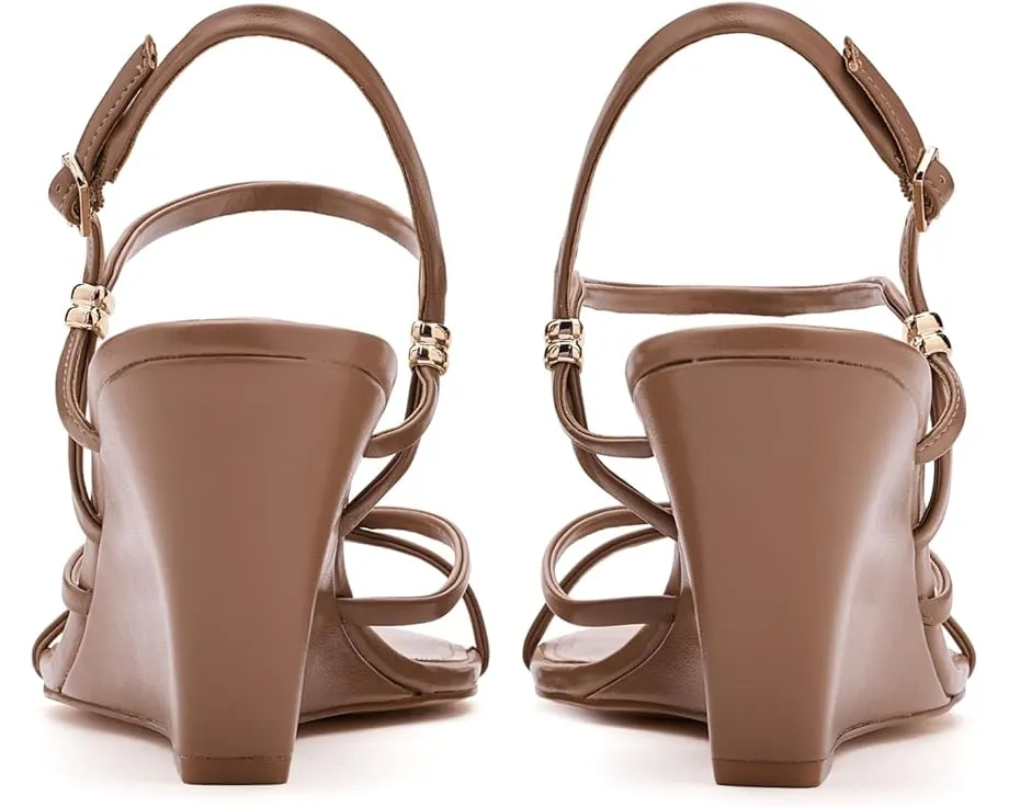 Босоножки Deliney от Calvin Klein на платформе с регулируемой пяткой