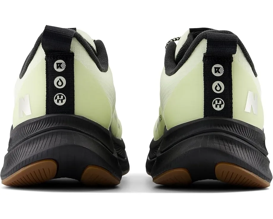 Кроссовки New Balance Fuel Cell Propel v4 Permafrost с водонепроницаемой пропиткой и TPU пластиной