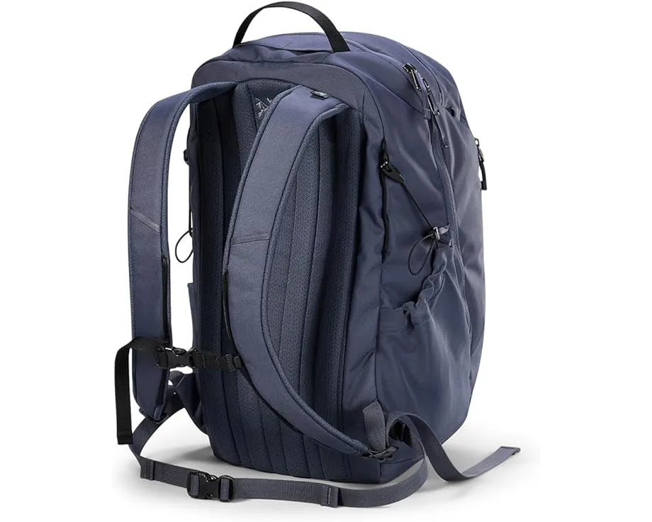 Рюкзак Arc'teryx Mantis 26 для путешествий с множеством карманов