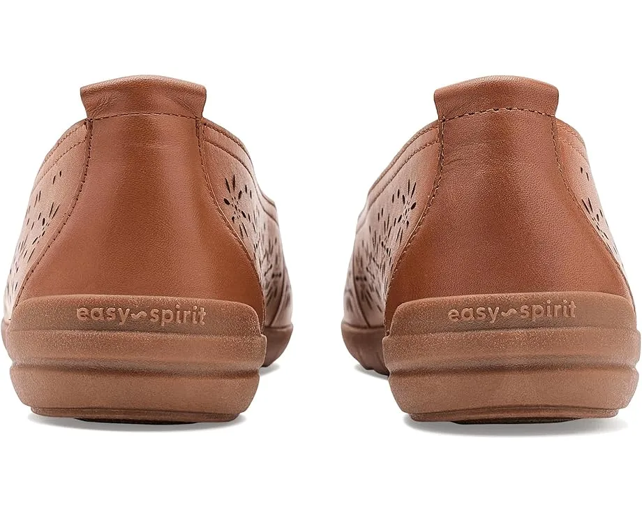 Балетки Easy Spirit Araceli из кожи с перфорацией и поддержкой свода