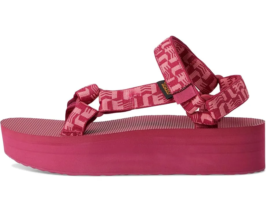 Сандалии Teva Flatform Universal на платформе из переработанных материалов