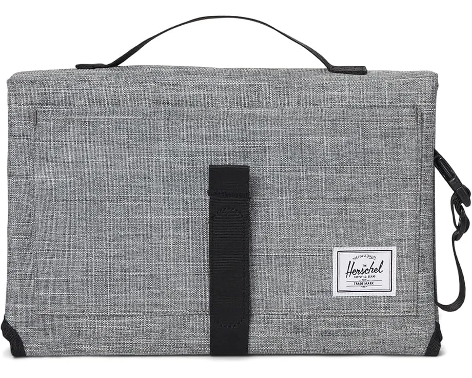 Пеленальный коврик Herschel Supply Co. Sprout Change Mat с ручкой