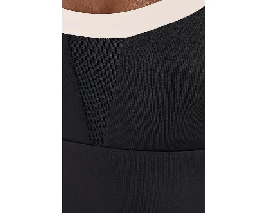 Цельный купальник Nike Bold Color Block V-back с сетчатыми вставками