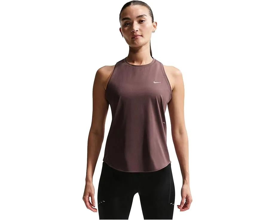 Беговой топ Nike Swift Dri-FIT с сетчатой панелью и светоотражающими элементами