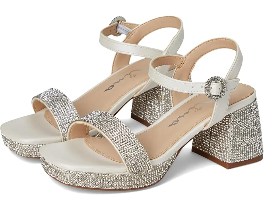 Детские босоножки Nina Kids Marysol на каблуке со стразами