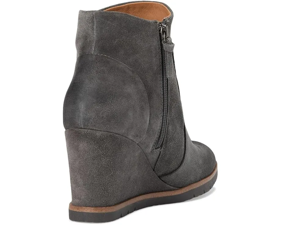 Ботинки Sofft Maguire с высоким клиновидным каблуком и водонепроницаемой кожей