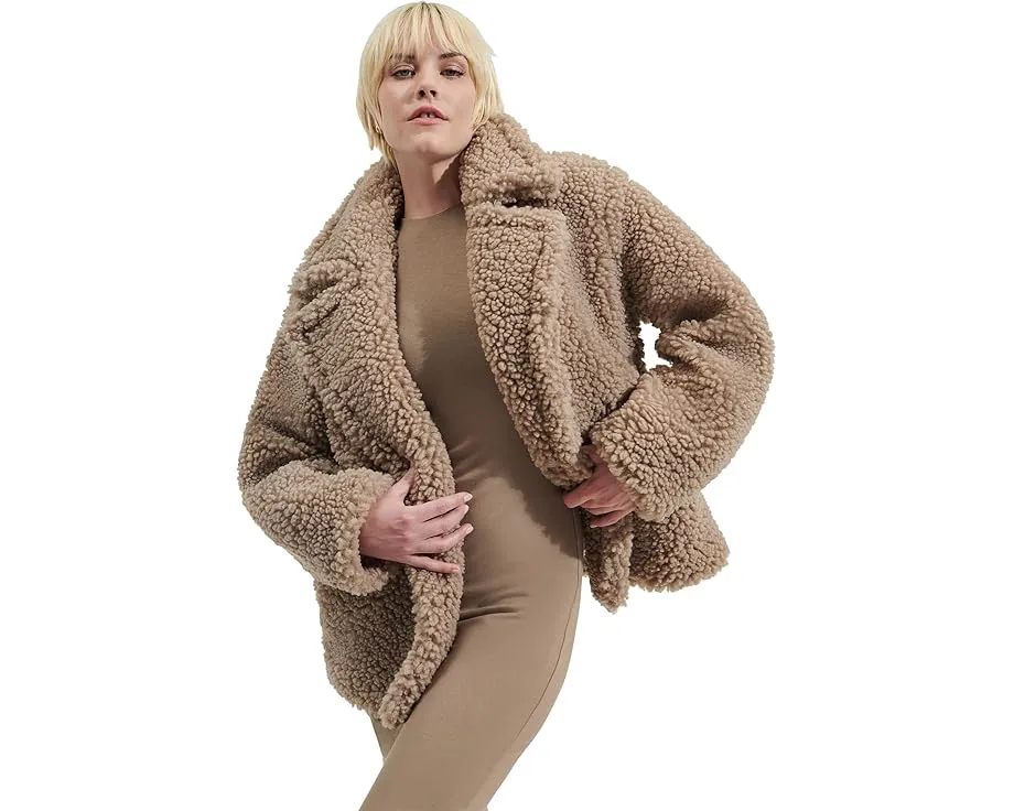 UGG Gertrude короткое пальто из плюша с воротником лацканы и утепленными карманами