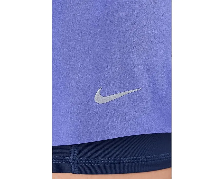Беговые шорты Nike Swift 2-в-1 с технологией Dri-FIT