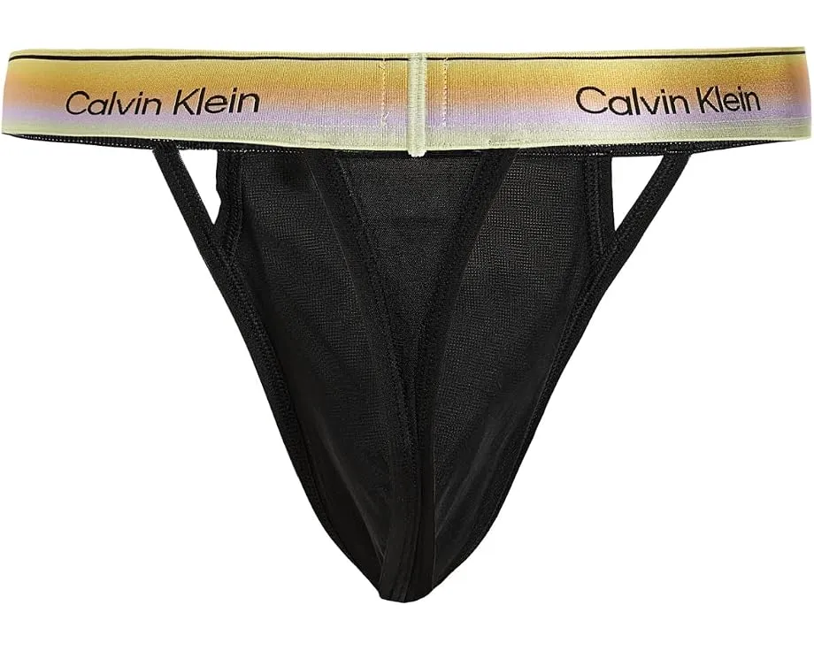 Calvin Klein трусы-стринги Icon Mesh Thong из черной сетки