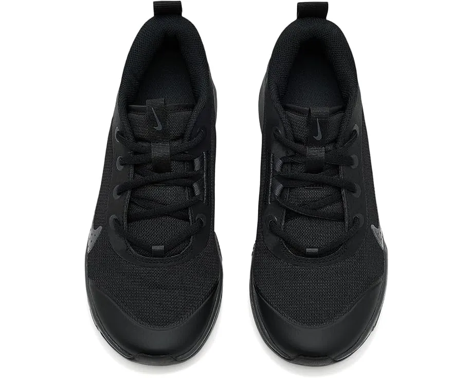 Кроссовки Nike Omni Multi-Court для подростков с классической шнуровкой