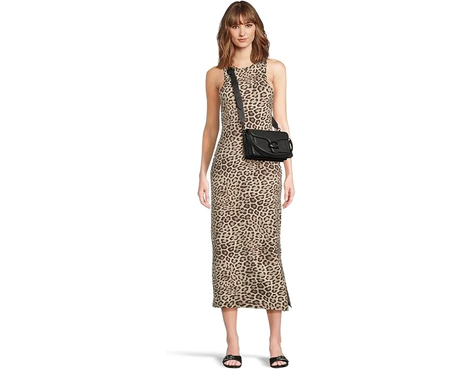 Сумка через плечо COACH Polished Pebble Leather Tabby 26 с фирменной фурнитурой