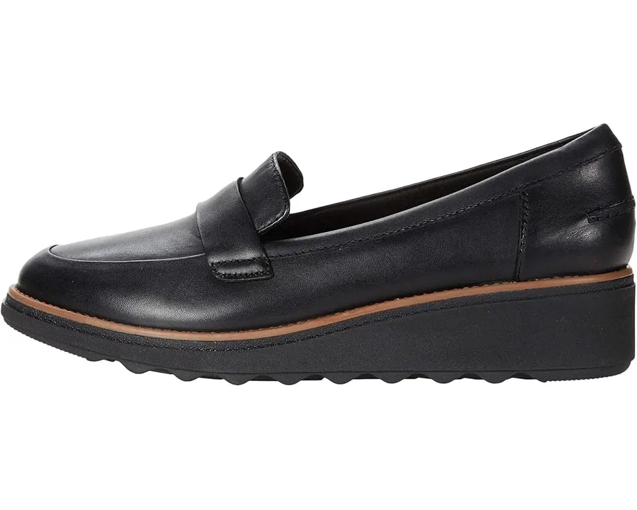 Кроссовки Sharon Gracie от Clarks с кожаным верхом и технологией OrthoLite