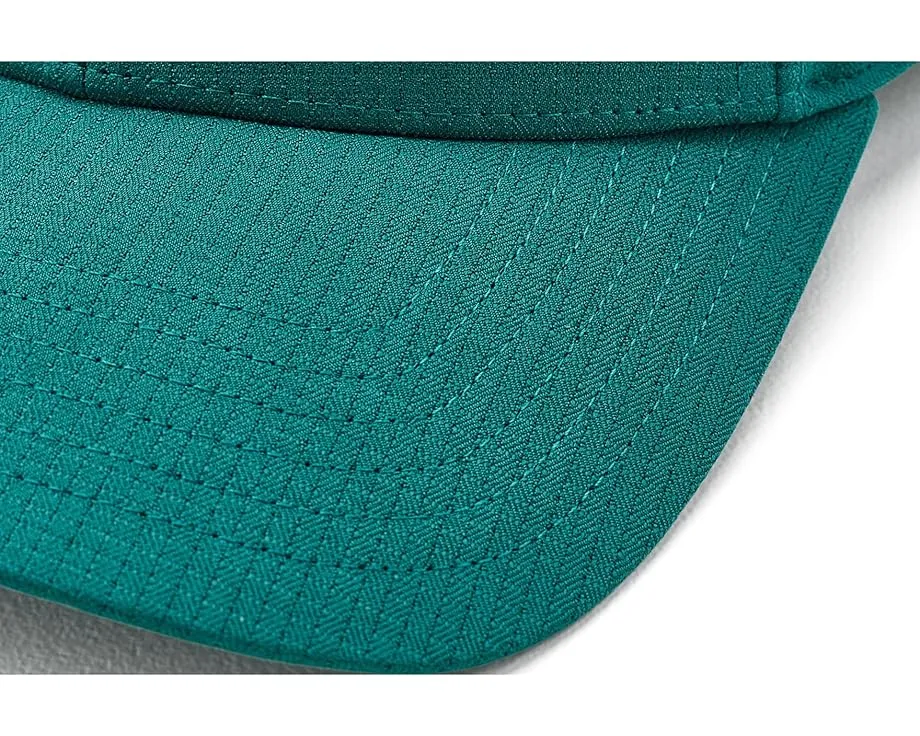 Iso-Chill Armourvent Adjustable Hat