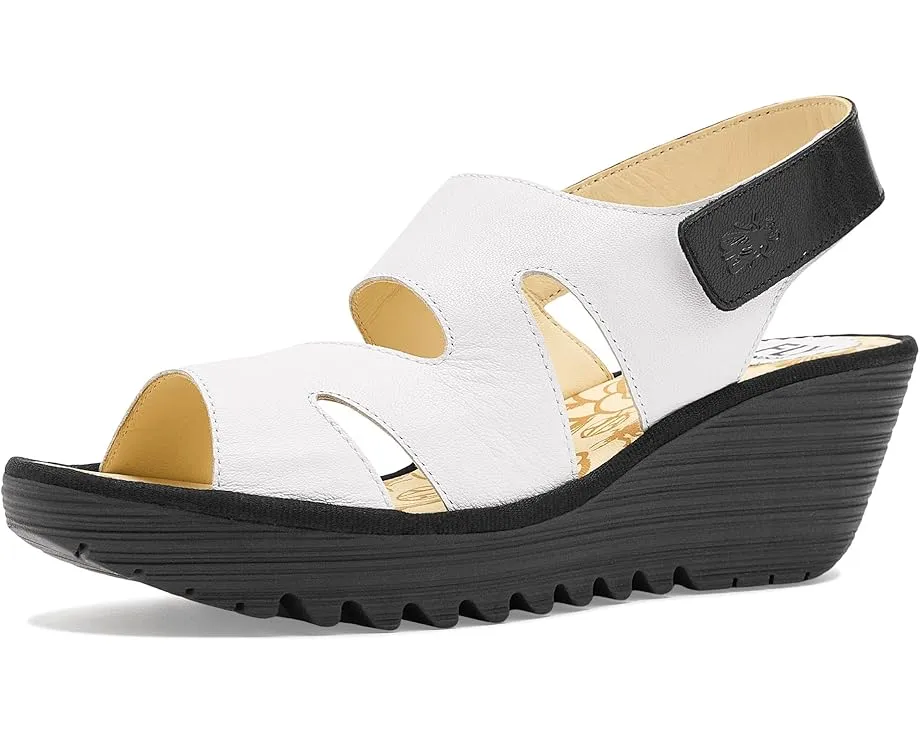 Сандалии FLY LONDON Yaad604fly на танкетке с ажурным дизайном и ремешком на липучке