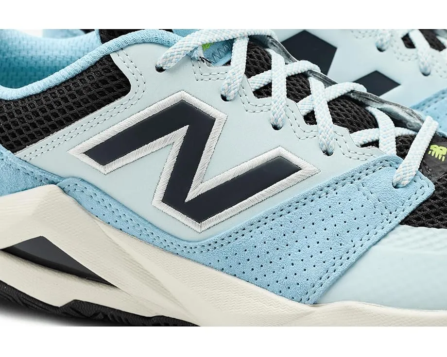 Теннисные кроссовки New Balance FuelCell Coco Delray V2 с подошвой NDurance