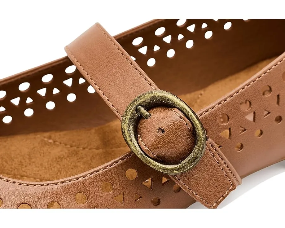 Балетки Tiara в стиле Mary Jane с перфорацией от EuroSoft