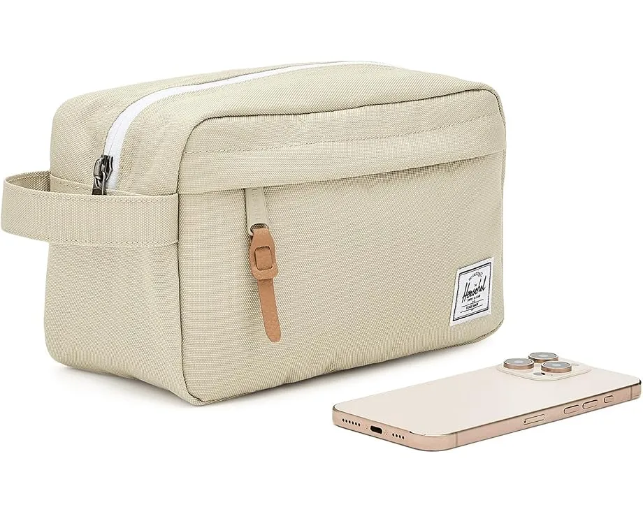 Дорожная косметичка Chapter с карманом на молнии Herschel Supply Co.
