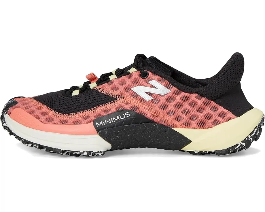Трейловые кроссовки New Balance Minimus Trail v1 с технологией FuelCell и подошвой AT Tread