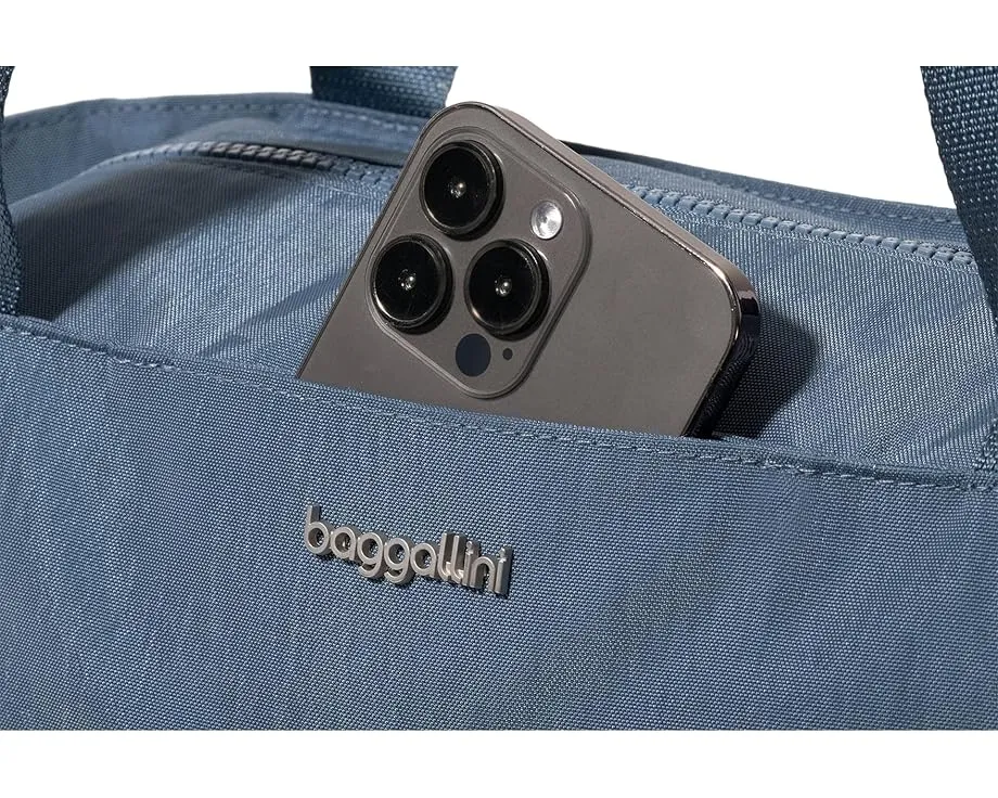 Сумка-тоут Baggallini Carryall Laptop с отделением для ноутбука 15 дюймов