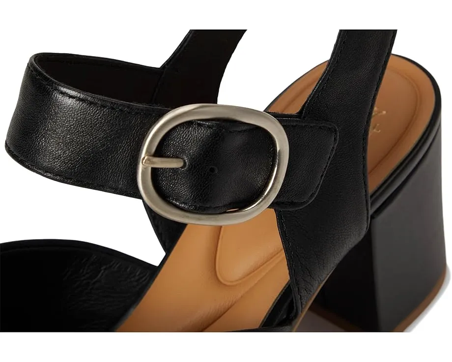 Сандалии Sofft Lizzie на платформе с перекрестными ремешками