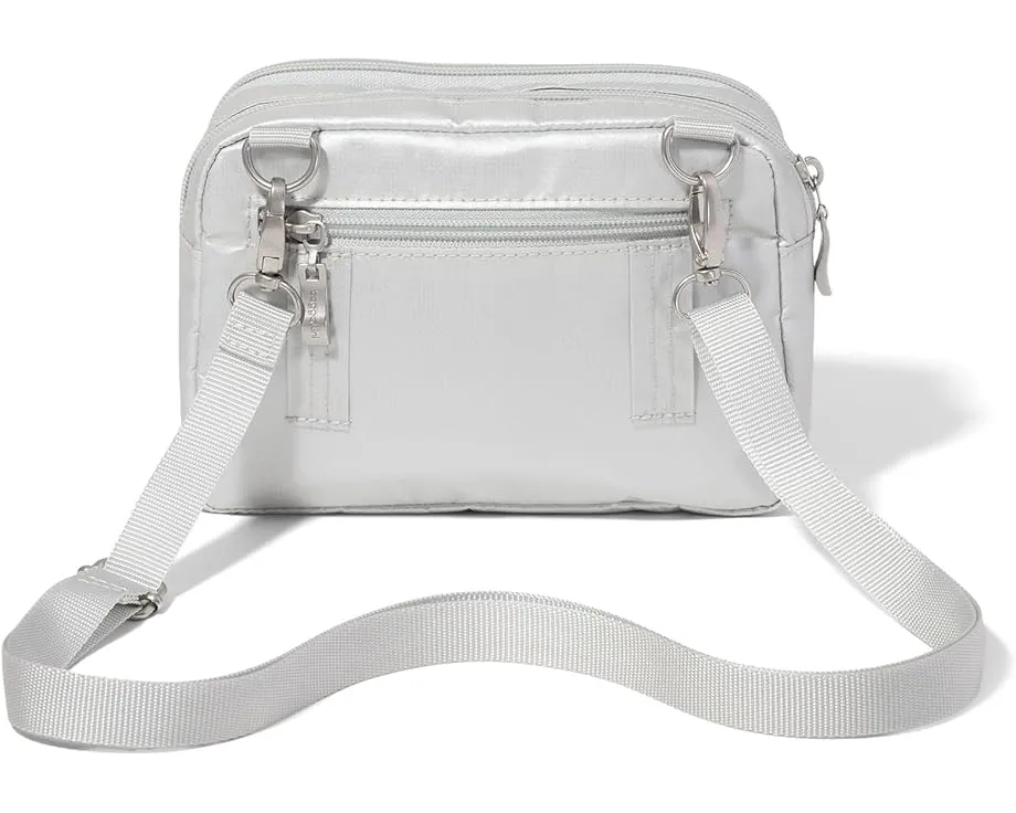 Мини-кошелек-кроссбоди Trifecta RFID Wallet Crossbody Baggallini на три отделения