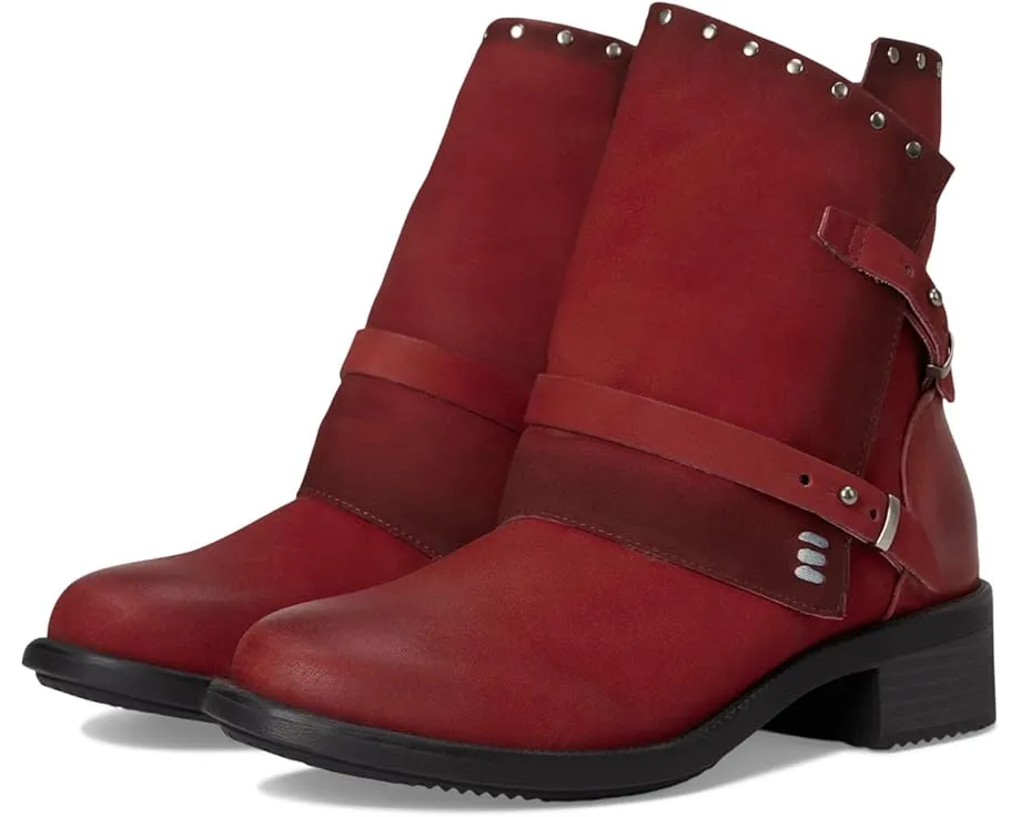 Ботильоны Spectacular из нубука с декоративными ремнями и гвоздиками David Tate