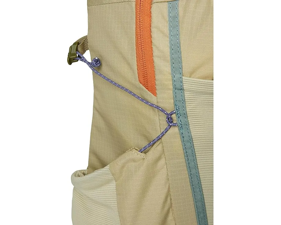 Повседневный рюкзак Cotopaxi Elqui на 18 литров с поясным ремнем