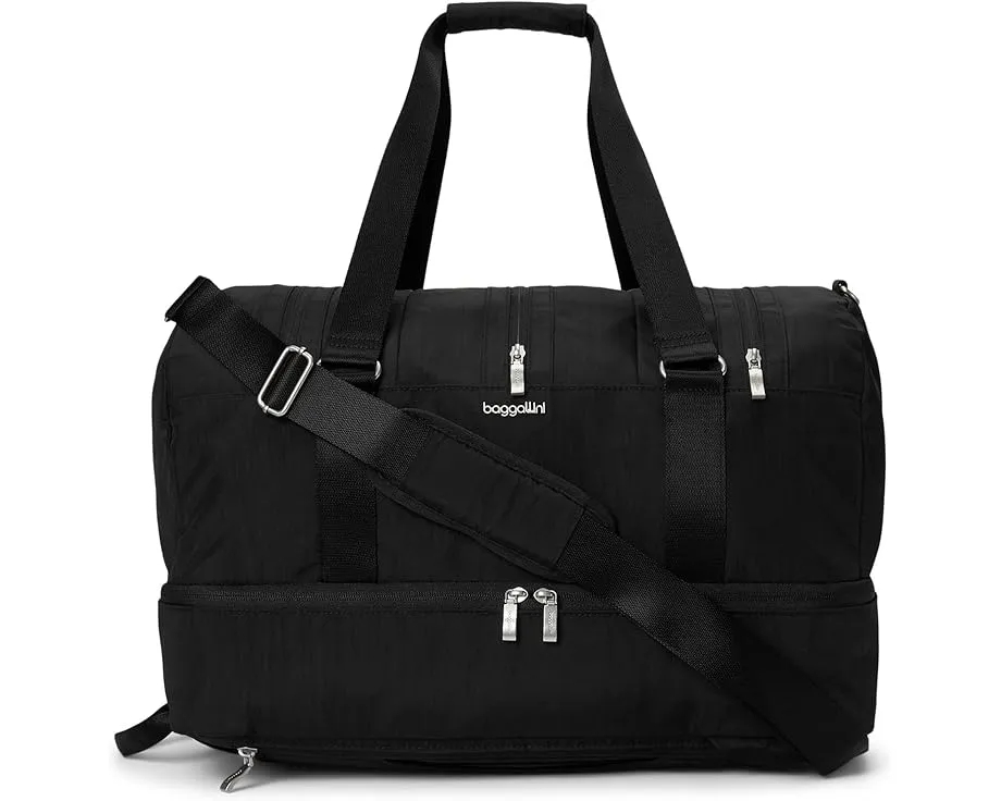 Трансформируемая дорожная сумка Baggallini с тремя отделениями