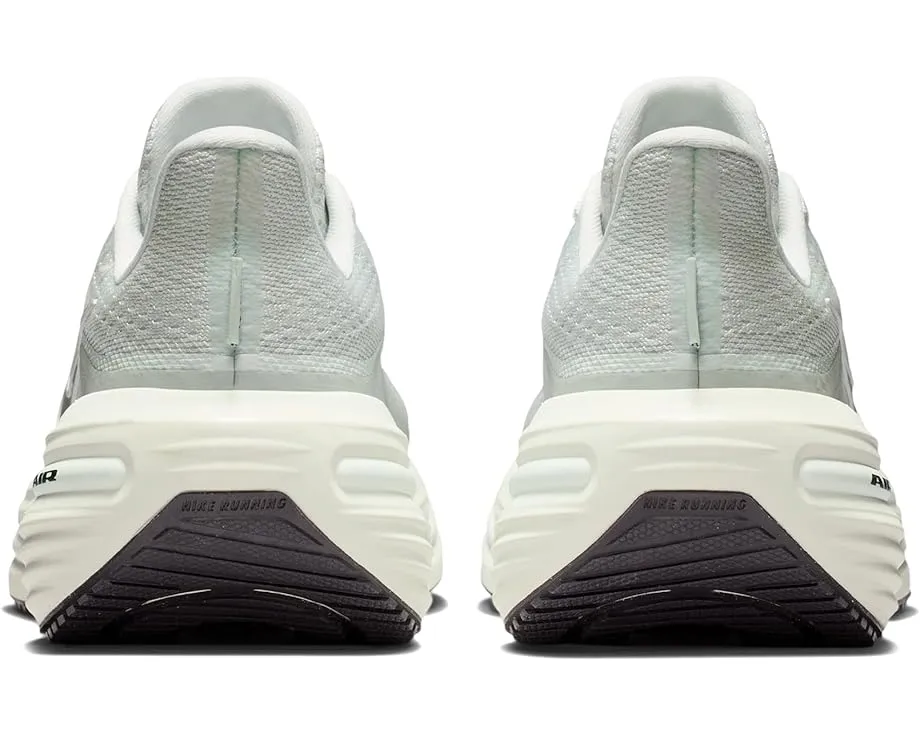 Беговые кроссовки Nike Air Winflo 12 с технологией Air Zoom