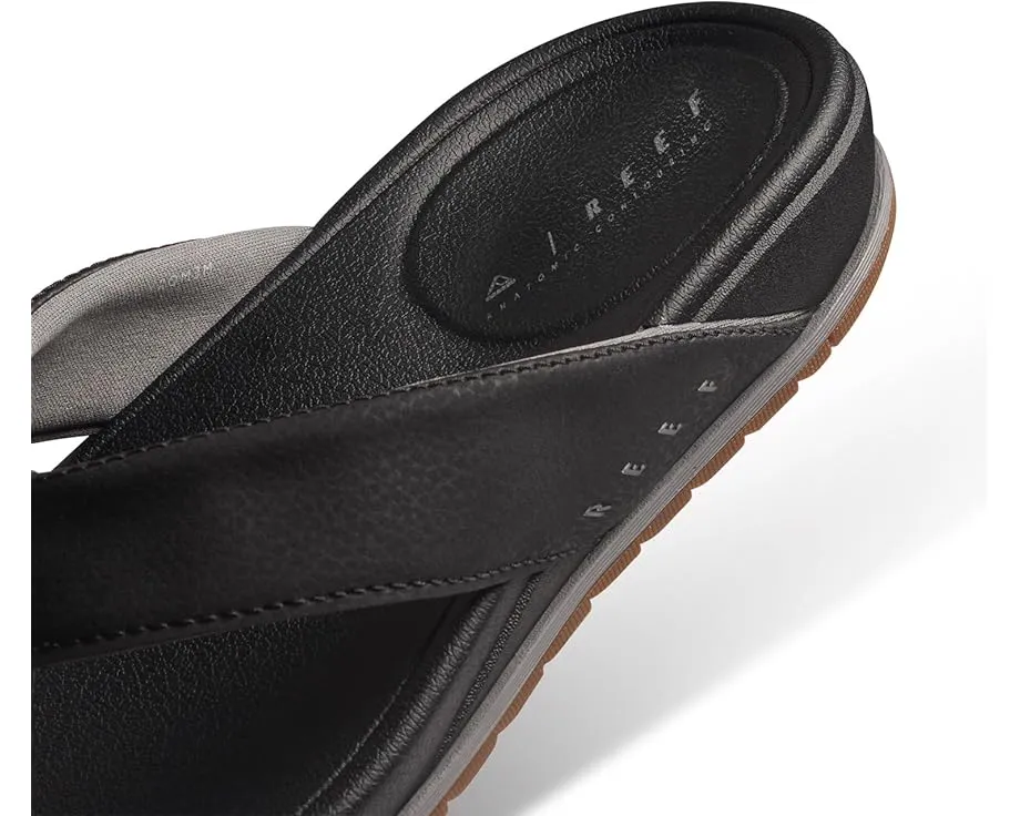 Шлепанцы Reef Cushion Bonzer с ремешком из нубука и стелькой Memory Foam